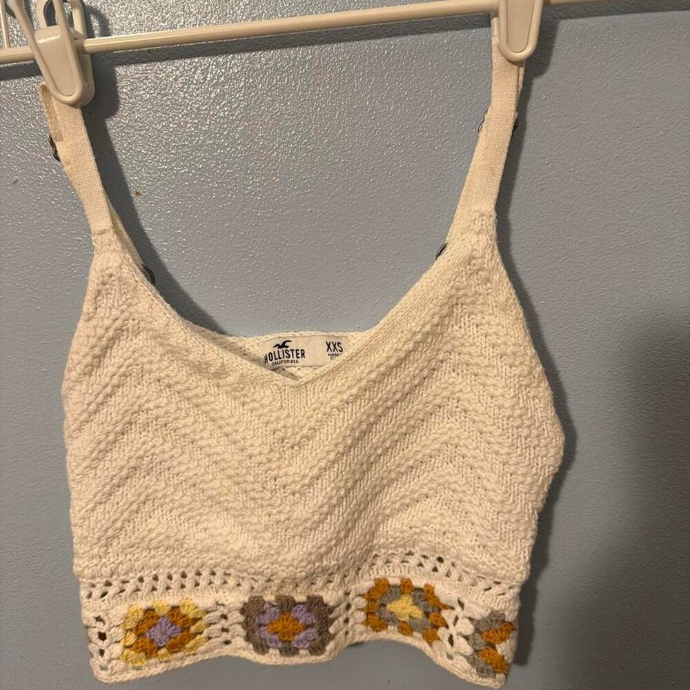 Hollister crochet crop top Size XXS